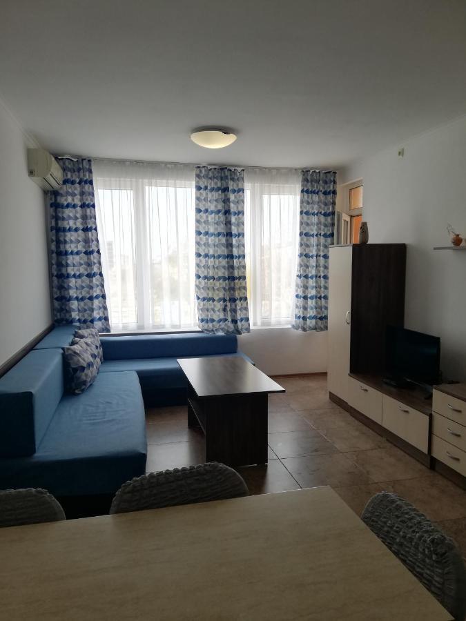 Apartamenti Zhelezovi Поморие Экстерьер фото